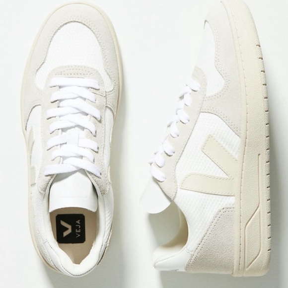 Veja V-10 B-Mesh Sneakers - Picture 1 of 2